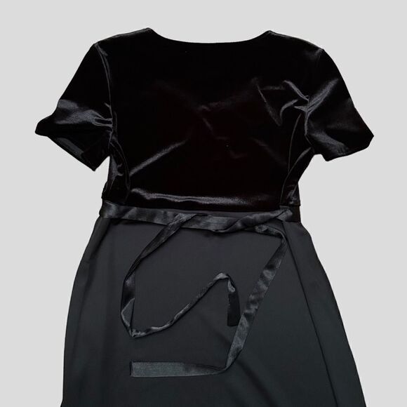 Vintage Full Length Black Dress with Velvet Top - Picture 8 of 8